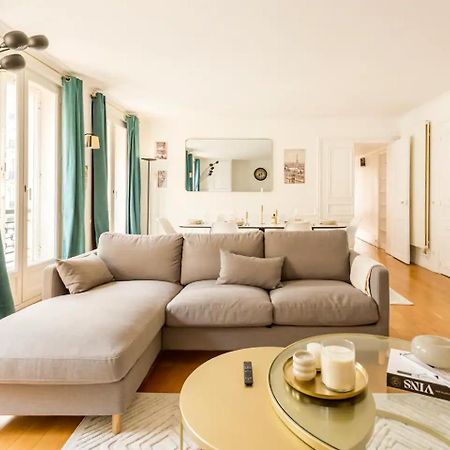 8P - 3Br Le Marais Spacious - Central - Historic Apt Parijs Buitenkant foto