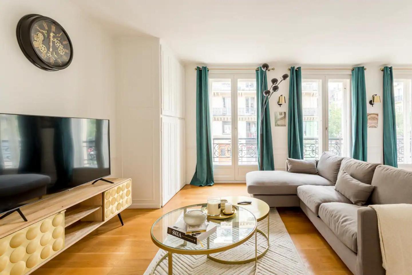 8P - 3Br Le Marais Spacious - Central - Historic Apt Parijs Buitenkant foto
