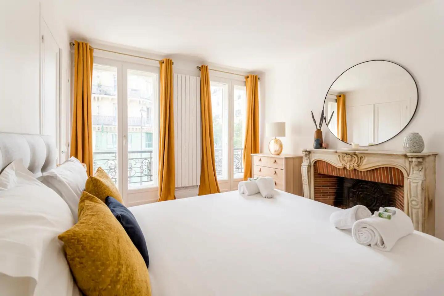 8P - 3Br Le Marais Spacious - Central - Historic Apt Parijs Buitenkant foto